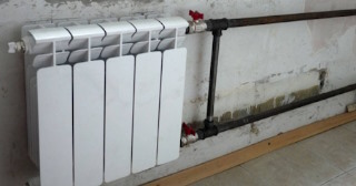 Установка биметаллических радиаторов отопления в квартире в Пыть-яхе - от 2090 руб.